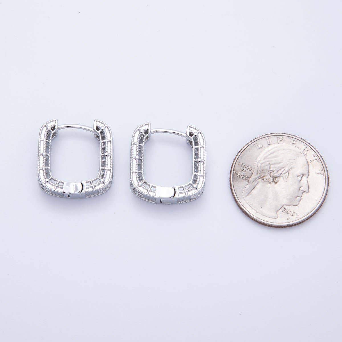 FLOWER SQUARE HOOP