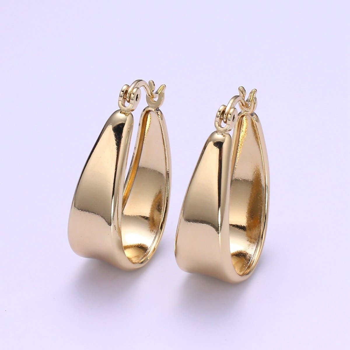 BOLD HOOPS